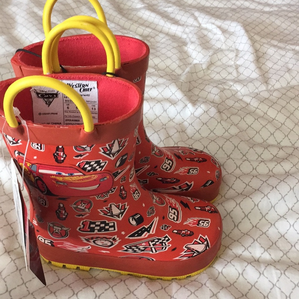 NWT WESTERN CHIEF CARS 3 RAINBOOTS